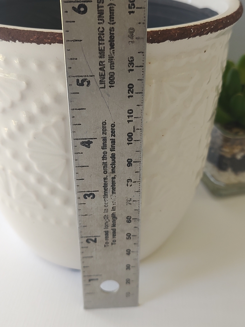 Ceramic Vase Cream Textured with Rustic Rim New - Picture 8 of 12